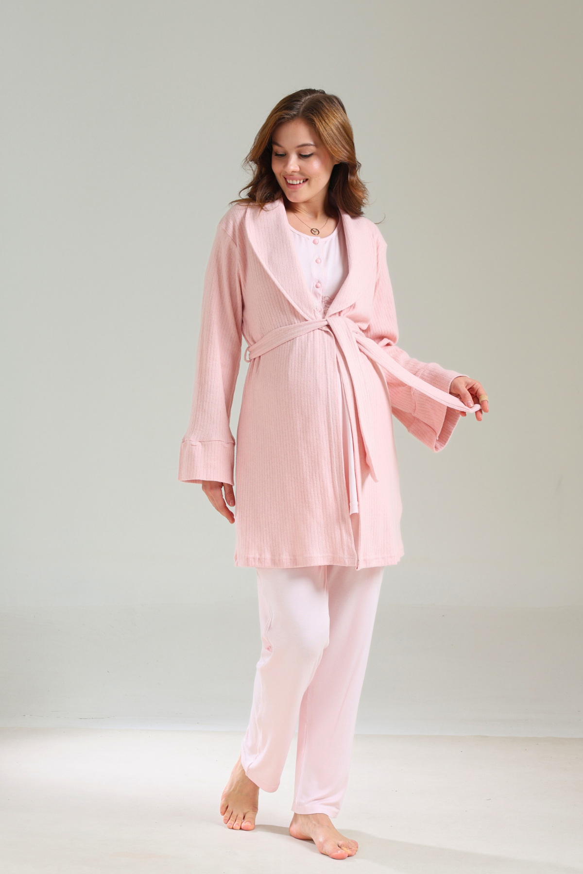 Kışlık Yumuşak Dokulu Önden Düğmeli Sabahlıklı Lohusa Pijama Takımı 1036