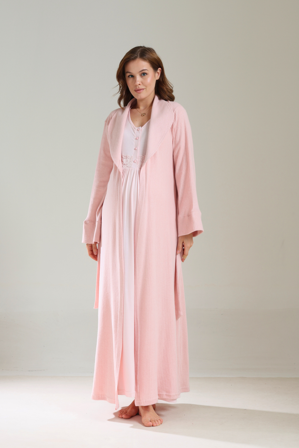 Kalın Kışlık Yumuşak Dokulu Pudra Sabahlıklı Lohusa Gecelik Takımı 1037