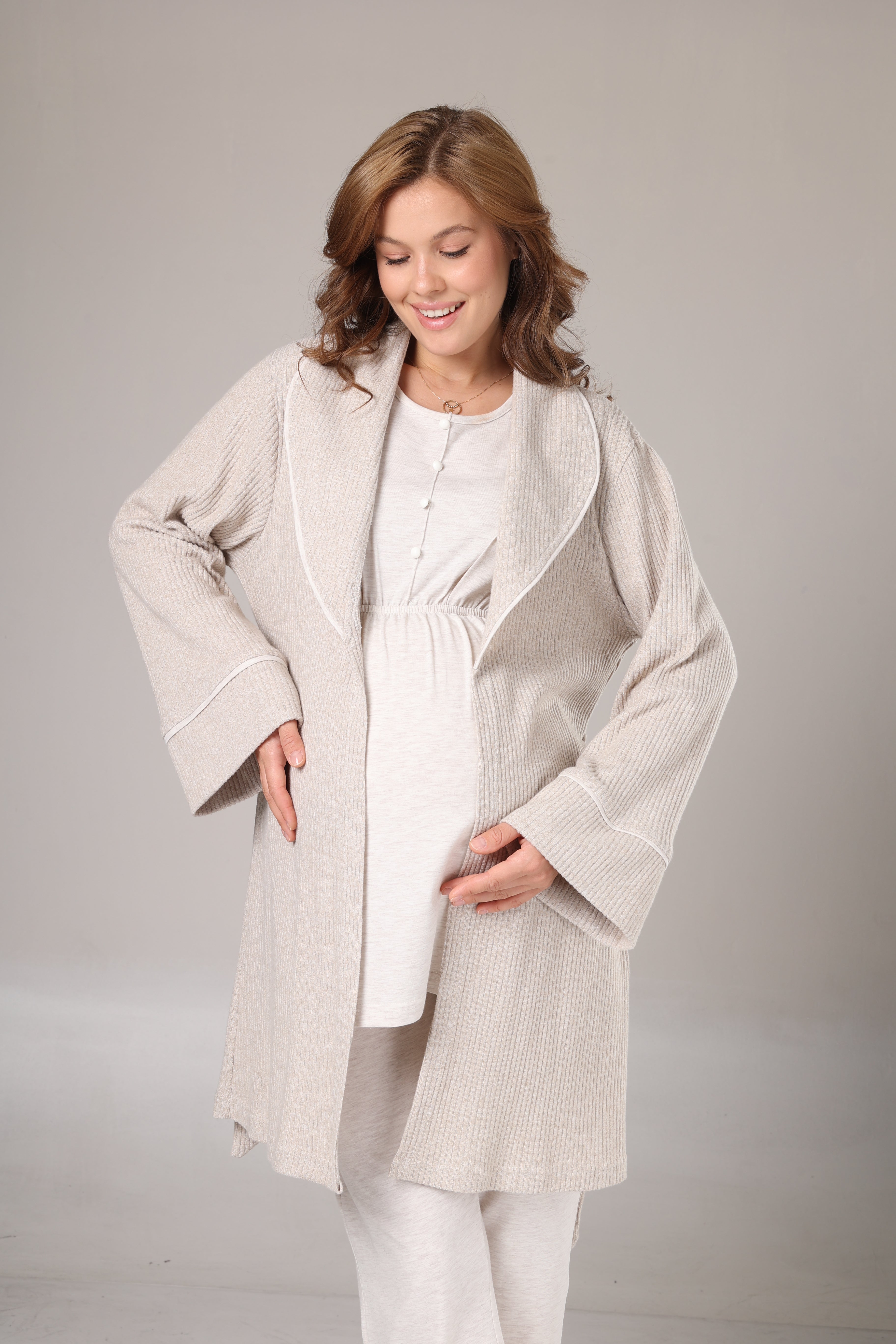 Yumuşak Dokulu Triko Sabahlıklı Lohusa Pijama Takımı-1002