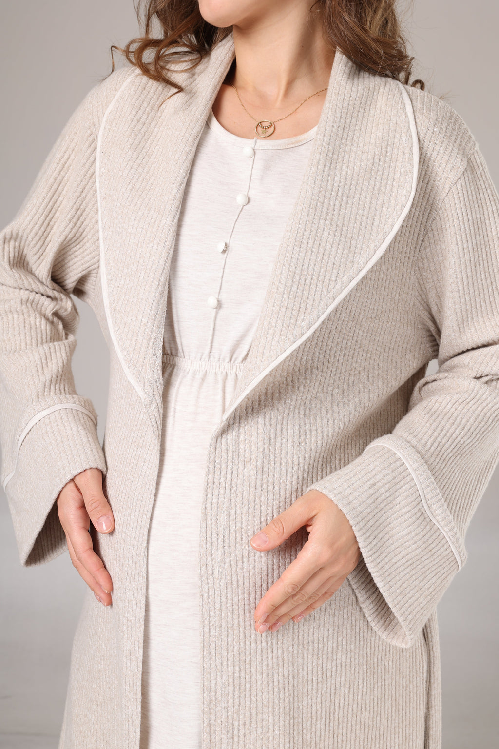 Yumuşak Dokulu Triko Sabahlıklı Lohusa Pijama Takımı-1002