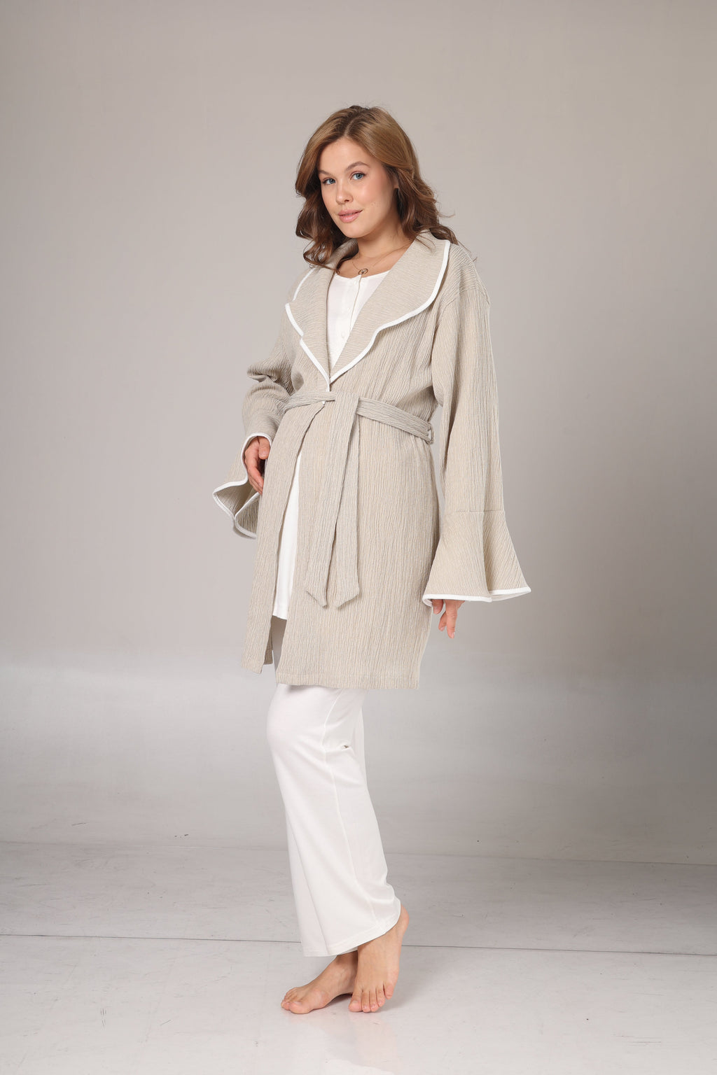 Kışlık Bej Krepon Dokulu Sabahlıklı Lohusa Pijama Takımı-1005