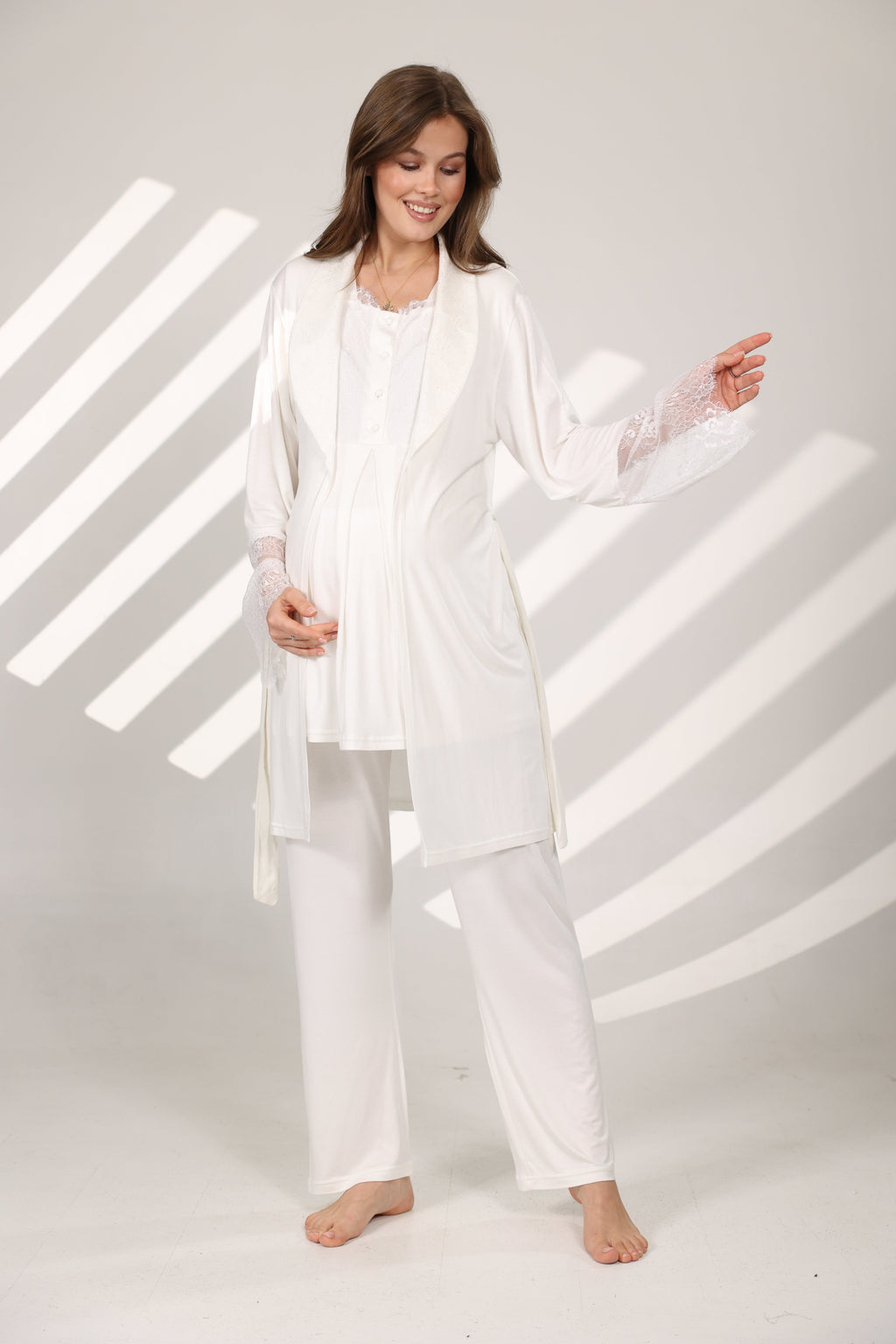 Dantel Detaylı Yakalı Sabahlıklı Lohusa Pijama Takımı 577