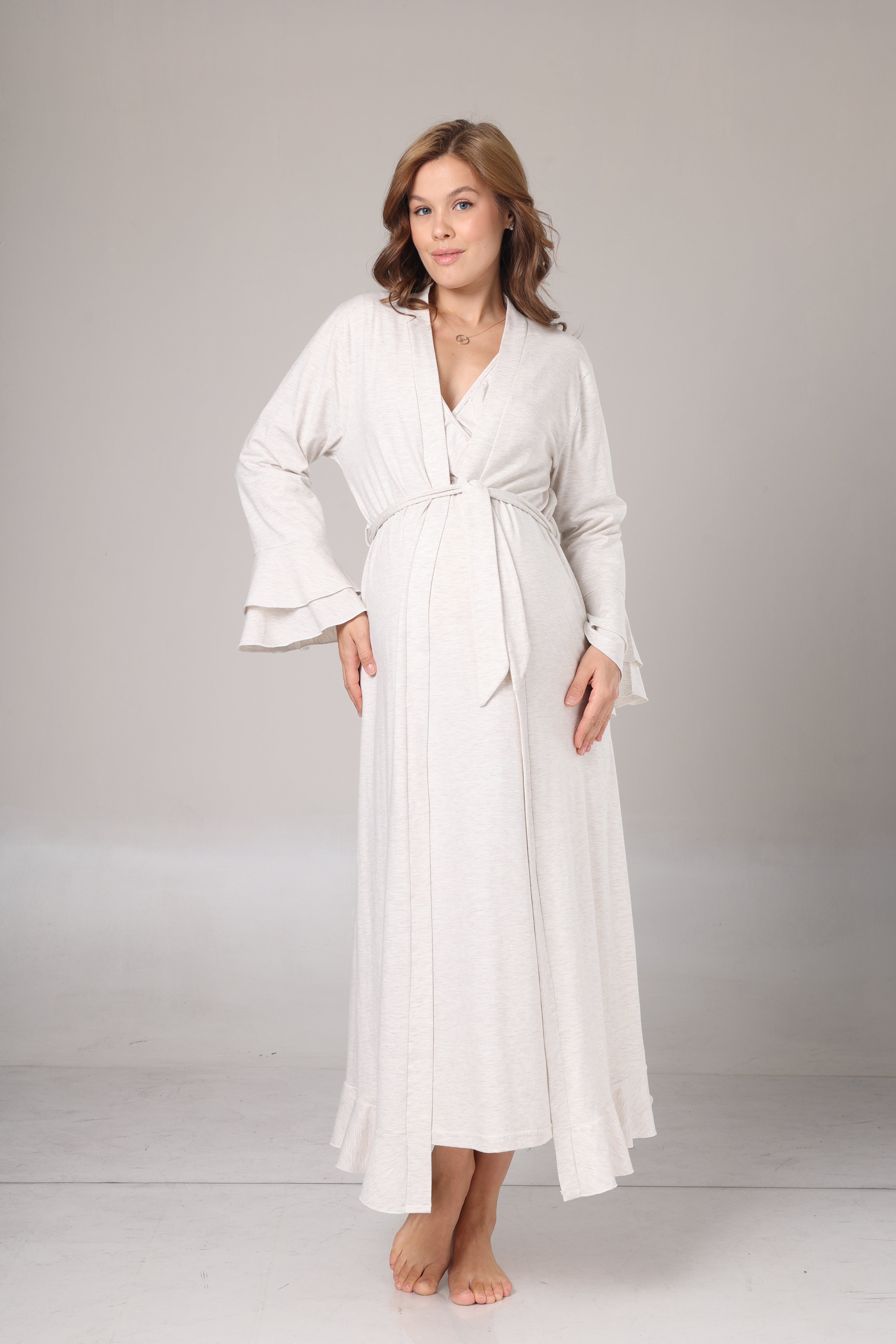 Uzun Kollu Bej Melanj Yumuşak Dokulu Kruvaze Sabahlıklı Lohusa Gecelik Takımı-1026