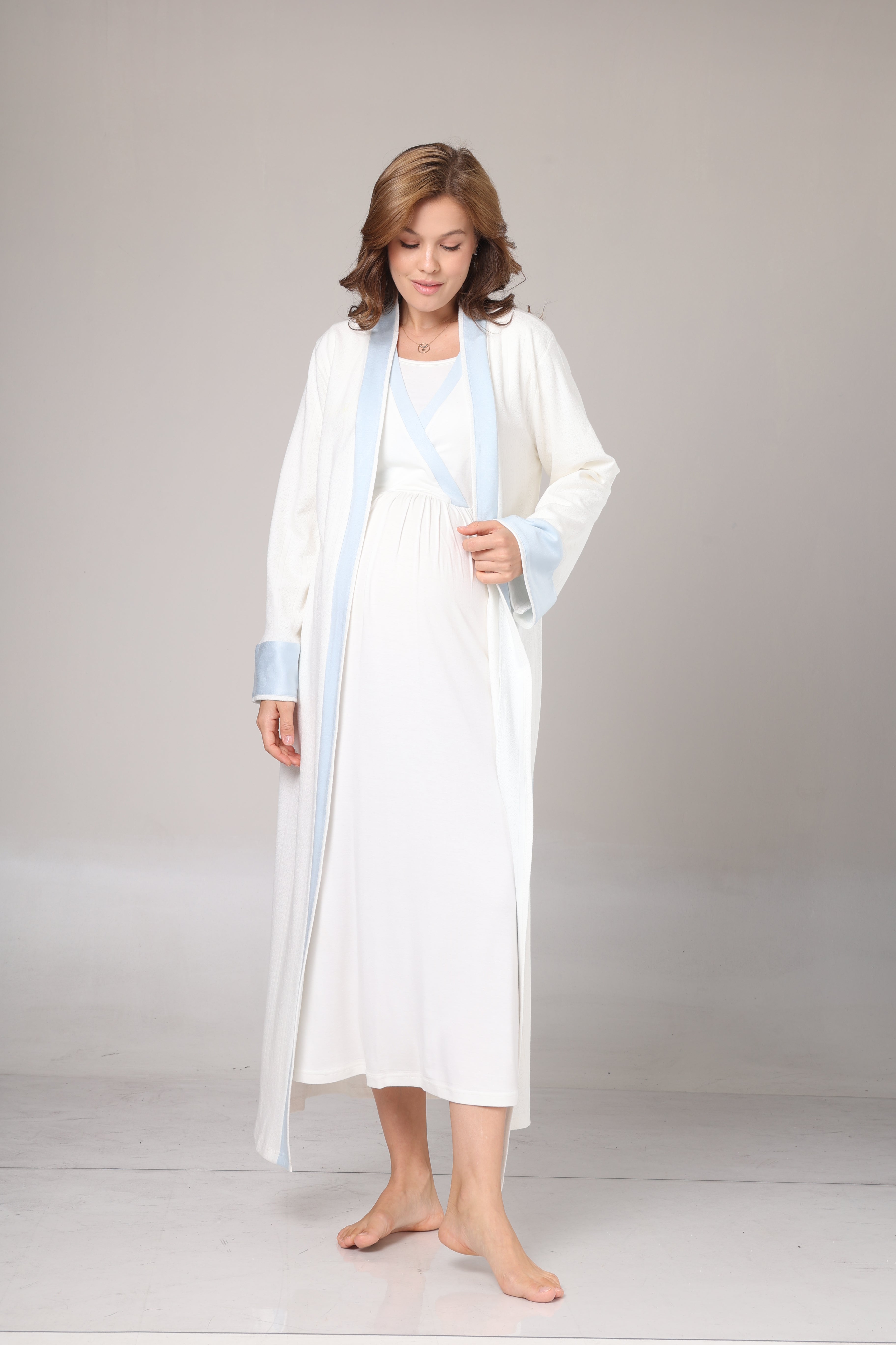 Kışlık Kendinden Desenli Mavi Şerit Detaylı Sabahlıklı Lohusa Gecelik Takımı -1017